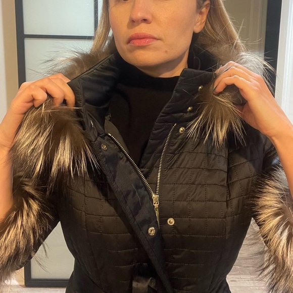 Quilted coat with fur trim size S - Picture 13 of 16